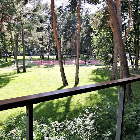 Apartament Nadmorski Dwor Danzica Esterno foto