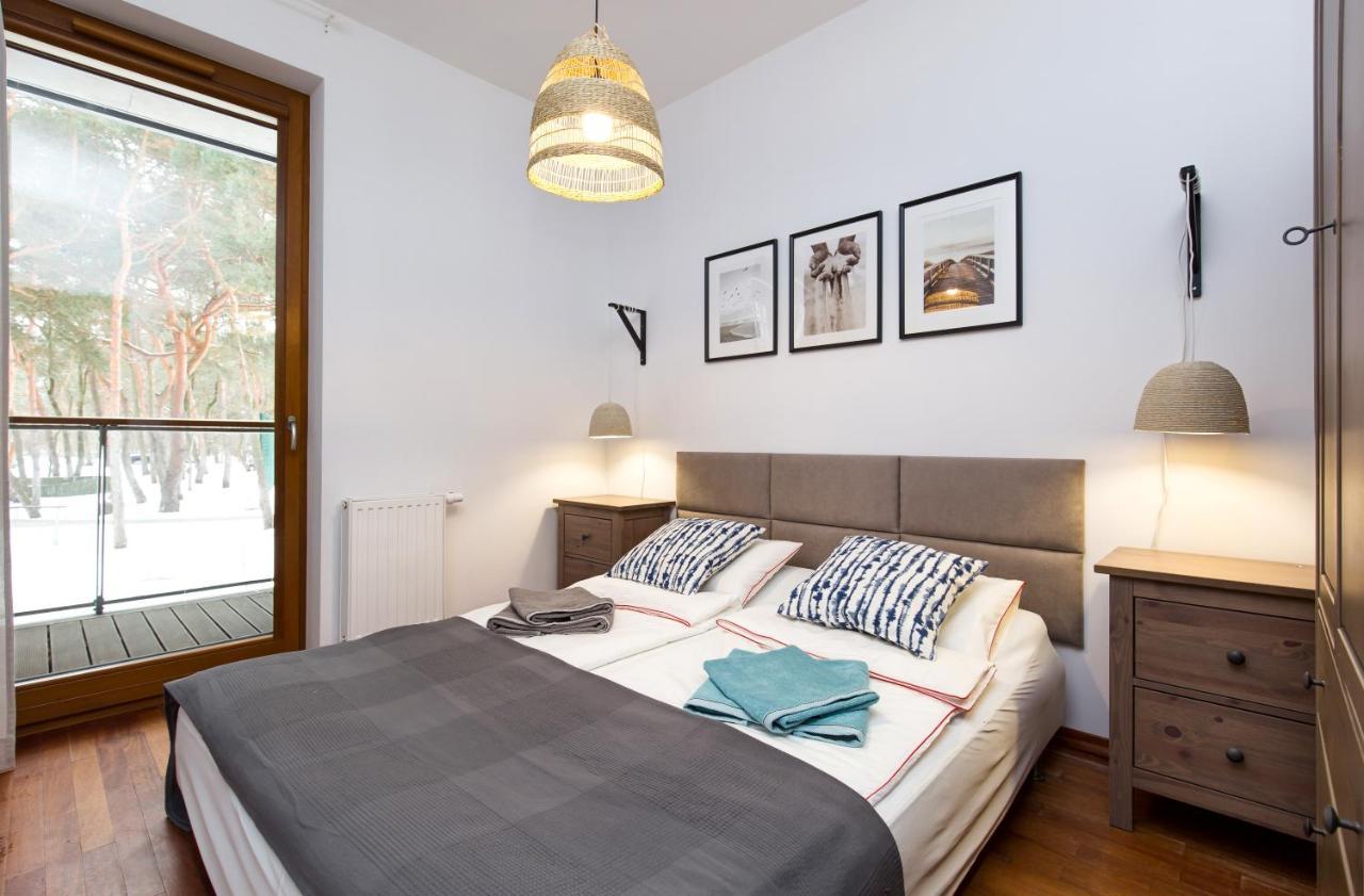 Apartament Nadmorski Dwor Danzica Esterno foto