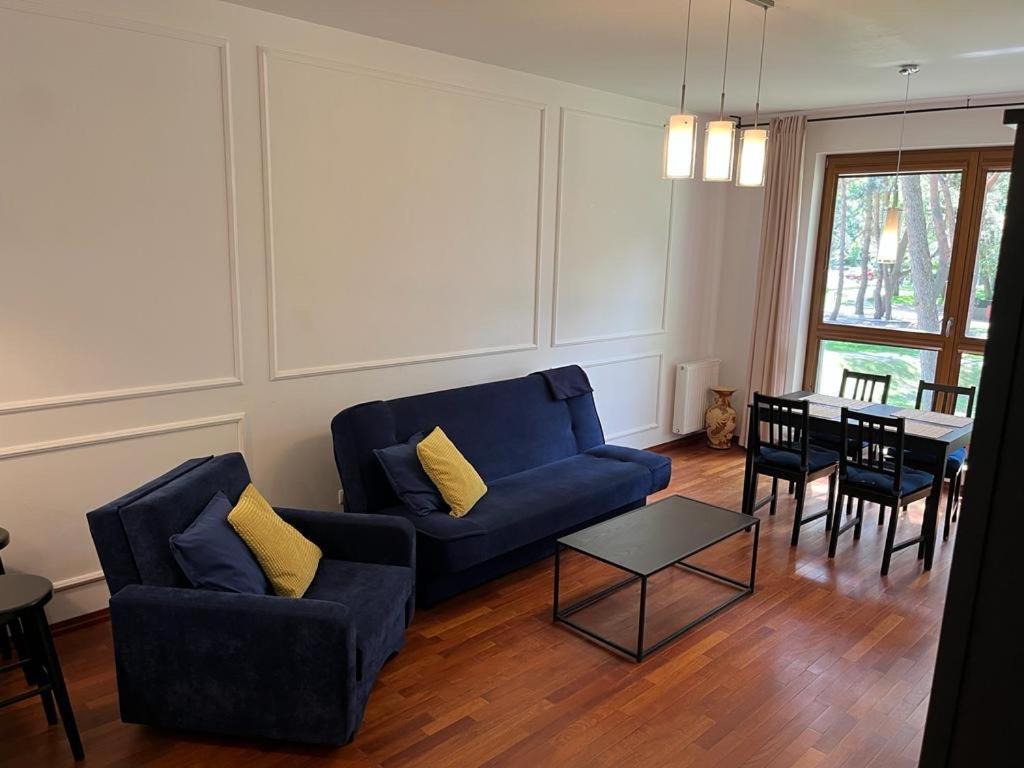 Apartament Nadmorski Dwor Danzica Esterno foto
