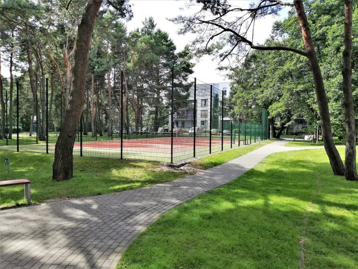 Apartament Nadmorski Dwor Danzica Esterno foto